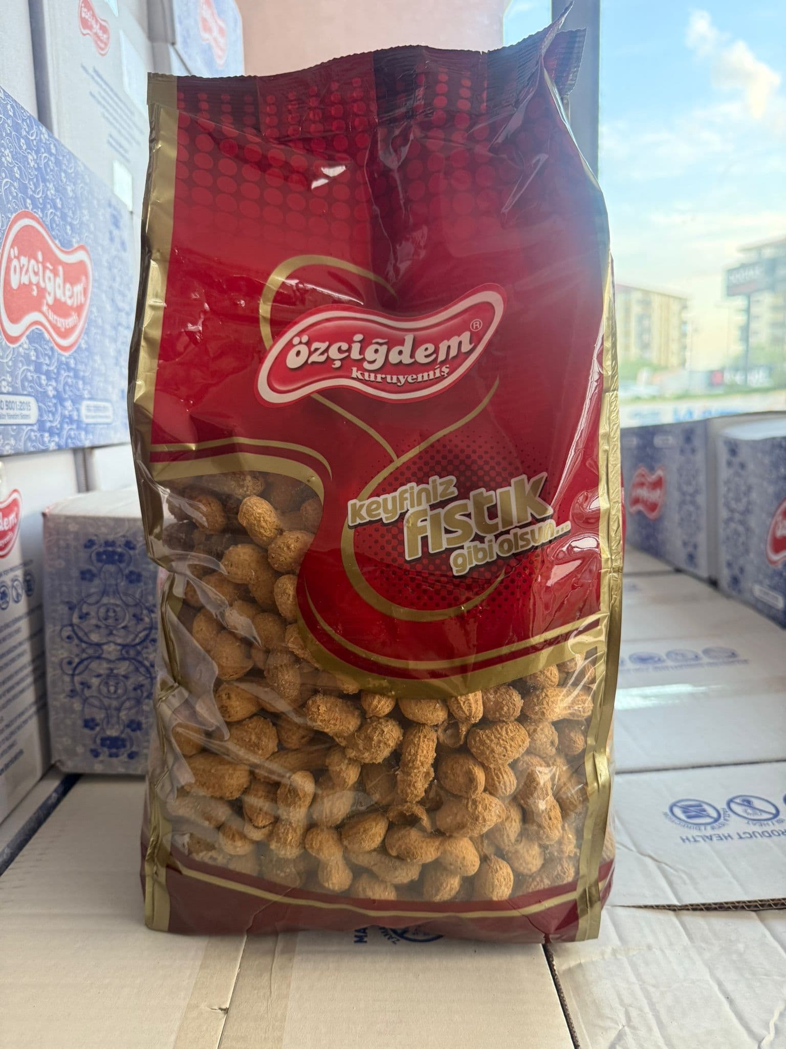 ÖZÇİĞDEM TUZLU KABUKLU YER FISTIĞI 2 KG 